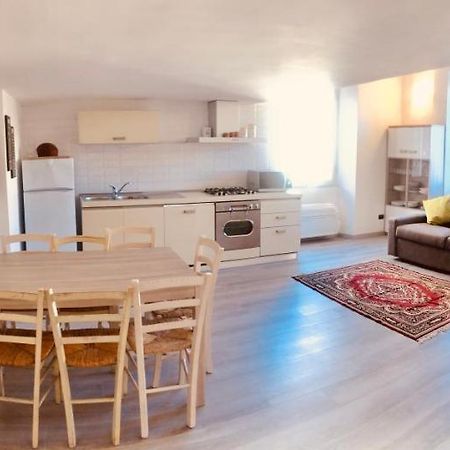 Heart Of Rome Vatican Deluxe New Apartment 1Gb Wifi Luaran gambar