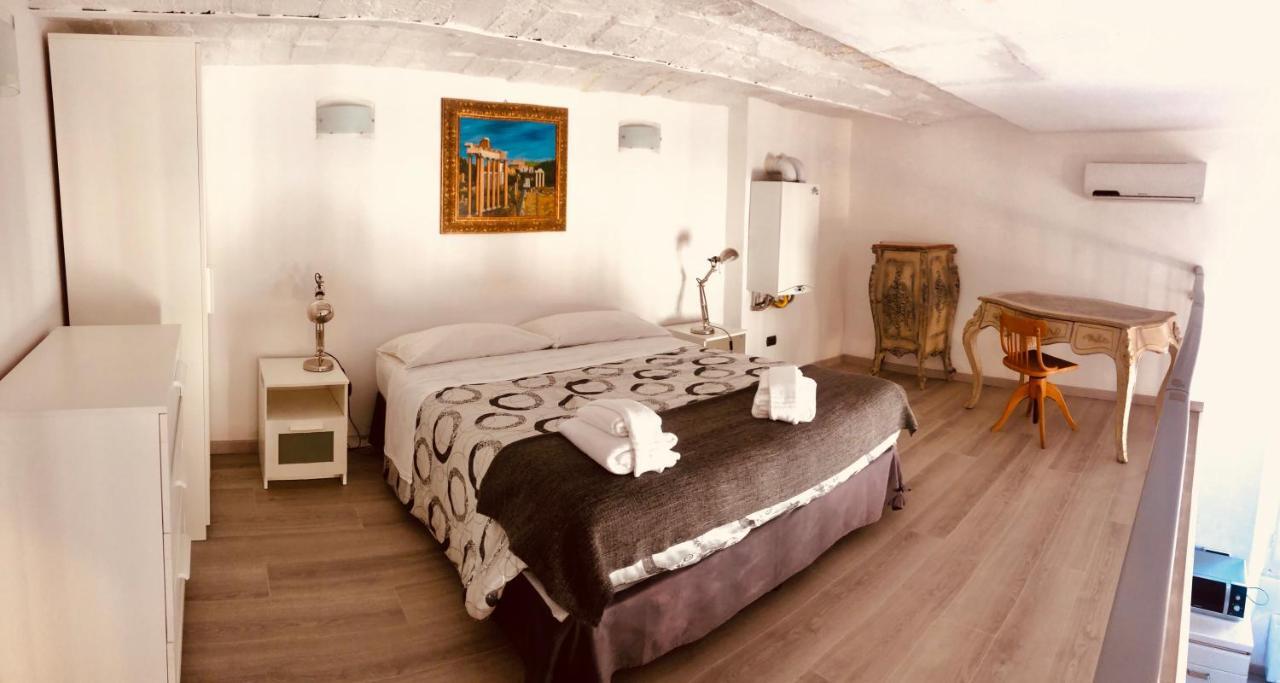 Heart Of Rome Vatican Deluxe New Apartment 1Gb Wifi Luaran gambar