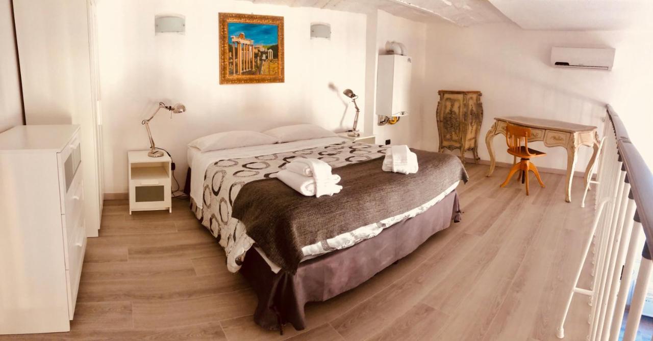 Heart Of Rome Vatican Deluxe New Apartment 1Gb Wifi Luaran gambar