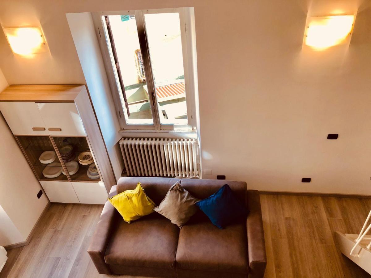 Heart Of Rome Vatican Deluxe New Apartment 1Gb Wifi Luaran gambar