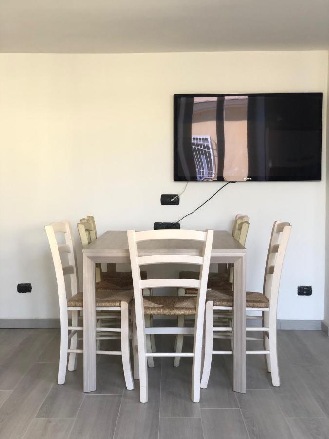 Heart Of Rome Vatican Deluxe New Apartment 1Gb Wifi Luaran gambar